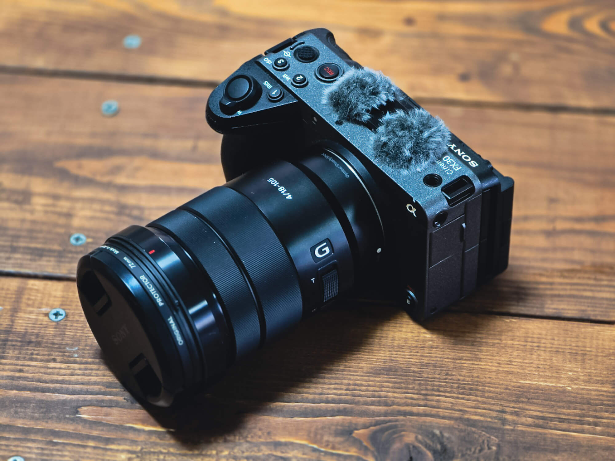 FX30の斜め上からの写真